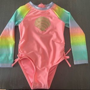 3T cat and jack swim suit!